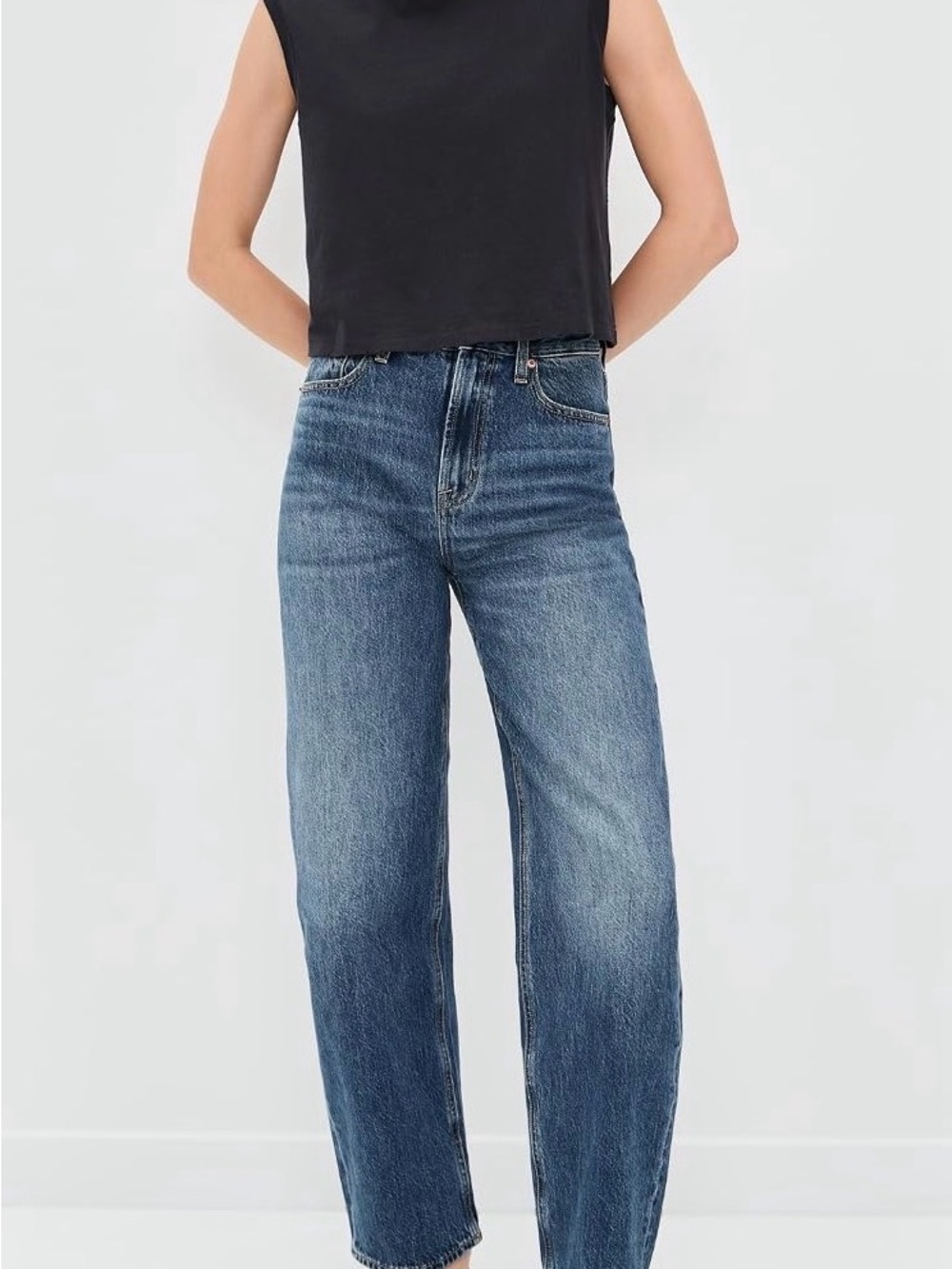 pistola Wes Women’s Mid-Rise Barrel Leg Jeans, Medium Wash Blue, Size 30